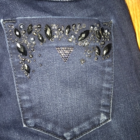 Dark blue studded Guess Jeans - Picture 3 of 8